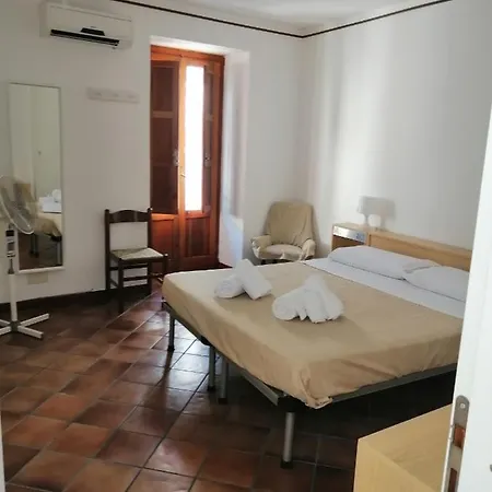 Stanza A Cefalù
